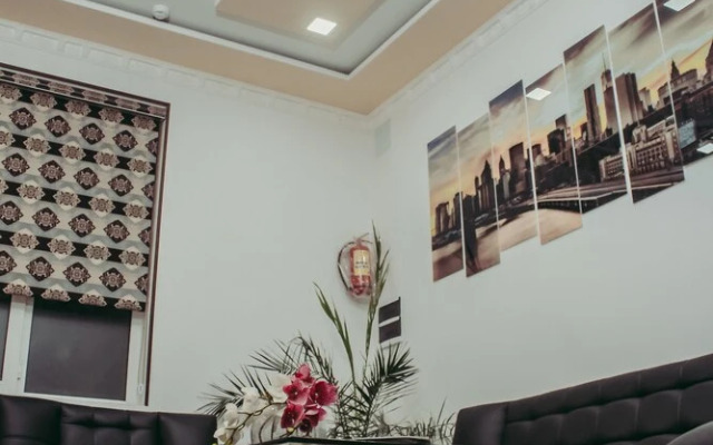Navnihol Gold Hotel