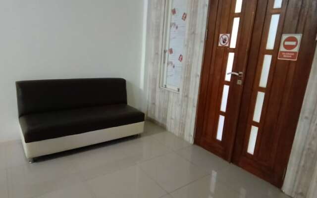 SPOT ON 92458 Azeela Kost Syariah
