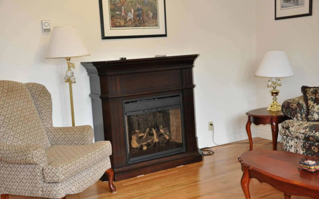 Comerford's Ocean View Efficiency Units