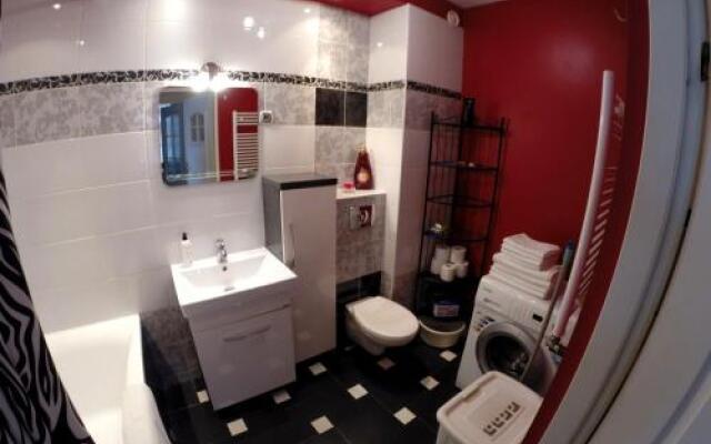 Globetrotters' Apartment