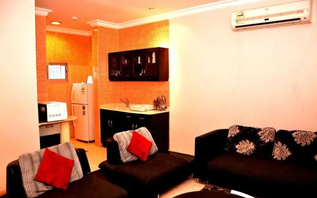 Al-Janadriyah Suites No. 4
