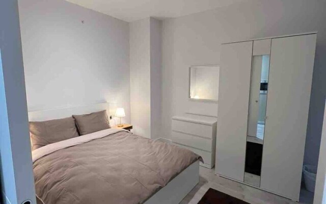 Cozy 11 Unit For Rent In The European Side