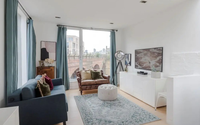 The Shard-view Shindig - Borough - by Frankie Says
