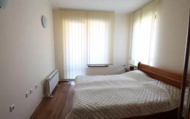 Apartment New Estate Cedar Lodge 4