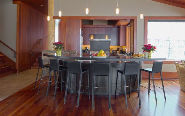 Aman Springs - Four Bedroom Home
