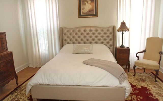 Governor's Inn Bed and Breakfast