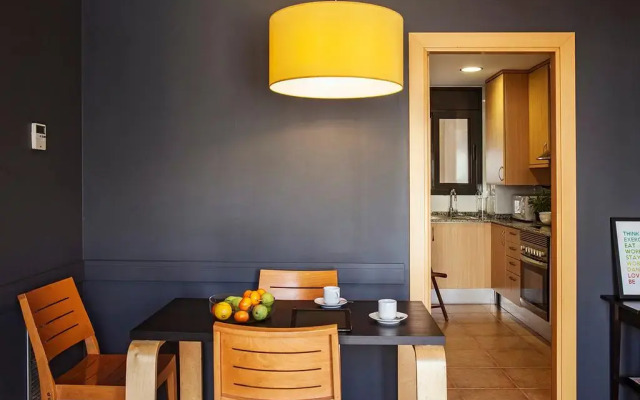 AinB Eixample-Entenza Apartments