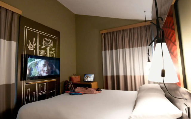 ibis Nantes Saint Herblain