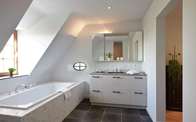 Luxurious Mansion in Sint-laureins Near Forest