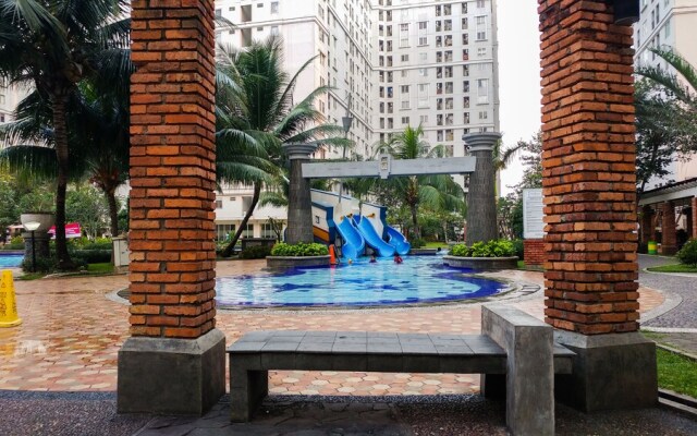 Comfy Green Palace Kalibata Apartment
