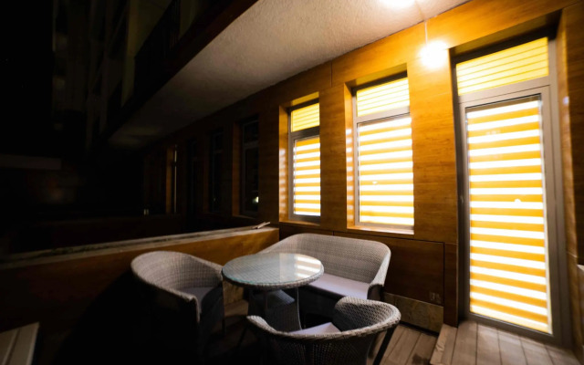 Apartments on 5k4 Staroshosseynaya Street