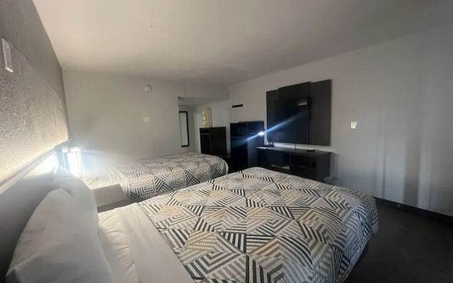 Motel 6 Glendale AZ