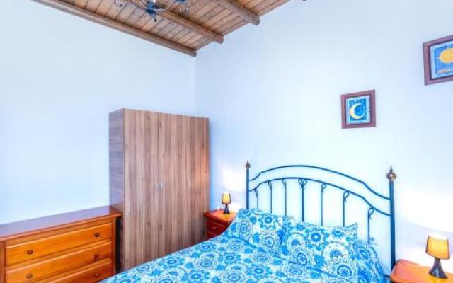 Cubo's Villa Sonia