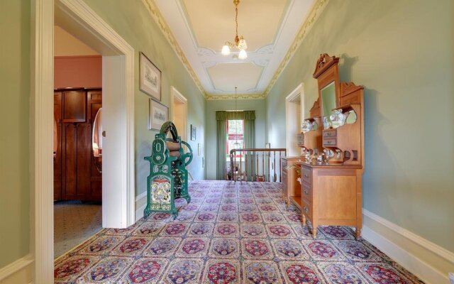 The Dragonfly North West B&B