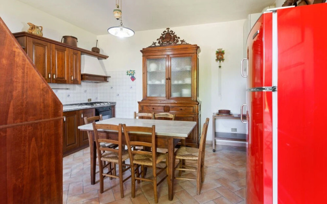Delightful Holiday Home in Bolsena With Swimming Pool