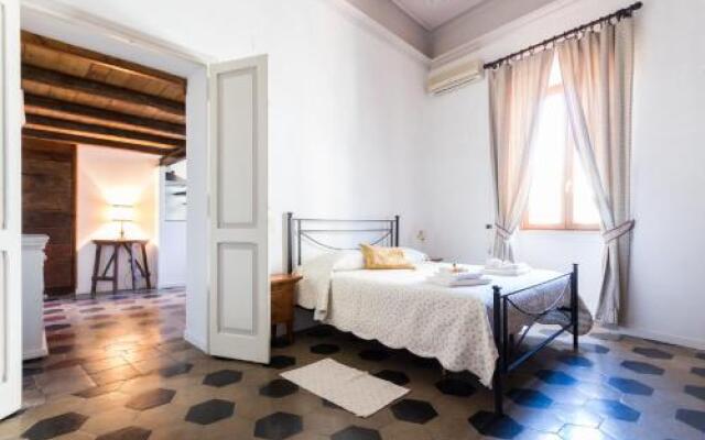 Sunny Apartment Navona Square