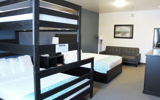 Roadhouse 52 Inn & Suites