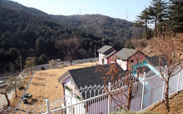 Pocheon Heal Forest Pension