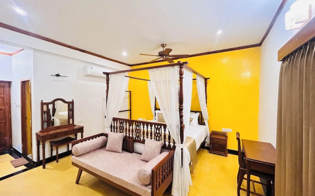 La Moon Puducherry