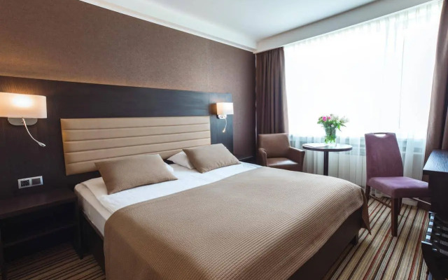 Premier Hotel Rus