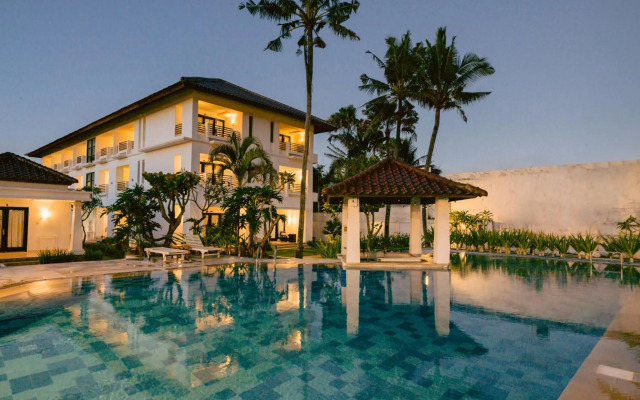 Legong Keraton Beach Hotel
