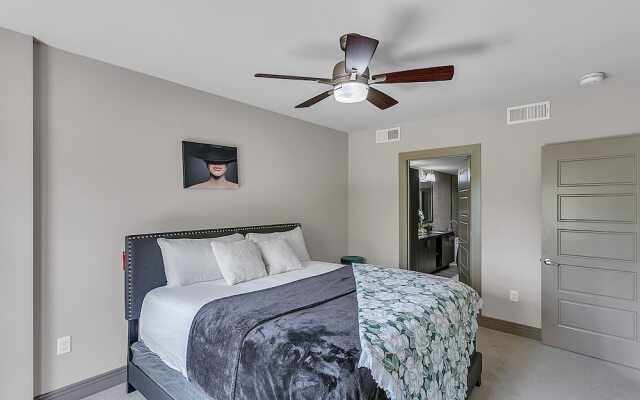 Cozy Condo Nature,park &lakeview 2 Bedroom Condo