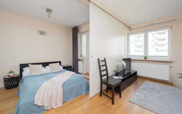 Apartment Near Stokłosy by Renters