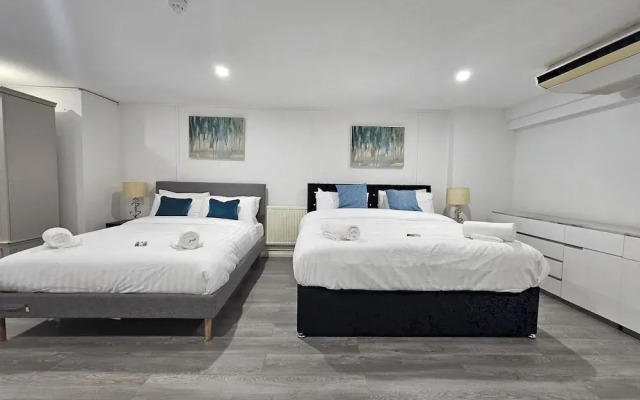 Broomfield Hotel