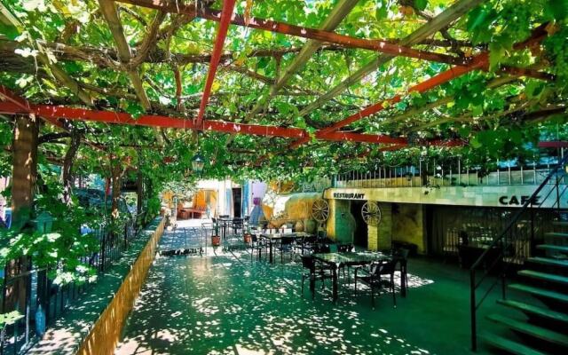 Konak Bezirhane Hotel