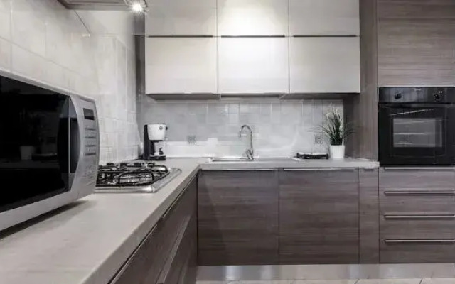 Suitelowcost - Limbiate