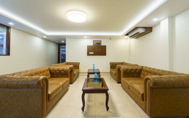 Treebo Aaravi Residency, 800 Mtrs From Promenade Beach