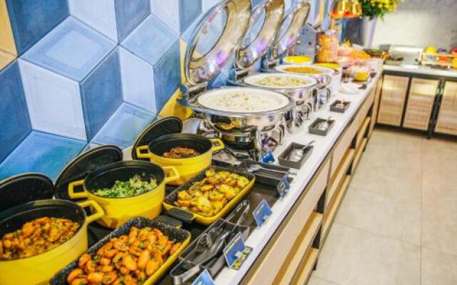 Yello Hotel Paskal Bandung