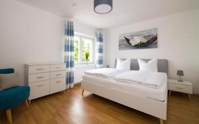 Ferienwohnungen Rügen Findling Breege