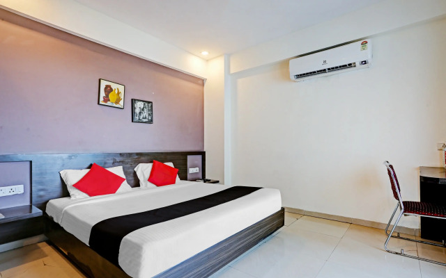 Capital O 82341 Hotel Pallavii Aviidaa