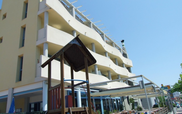 Costa Verde Apartments