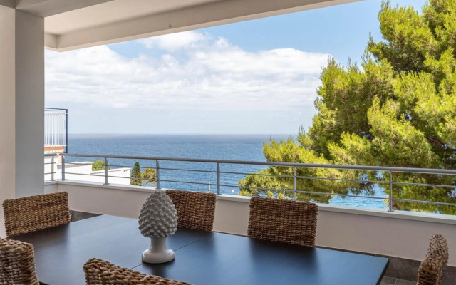 Addisio Seafront Villa by Wonderful Italy