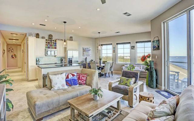 Queen of Diamonds by Ryson Vacation Rentals