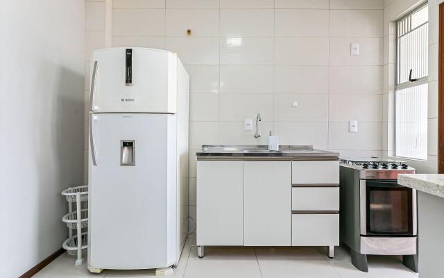 Apto em Condominio pe na Areia, c/ Piscina Mhr308