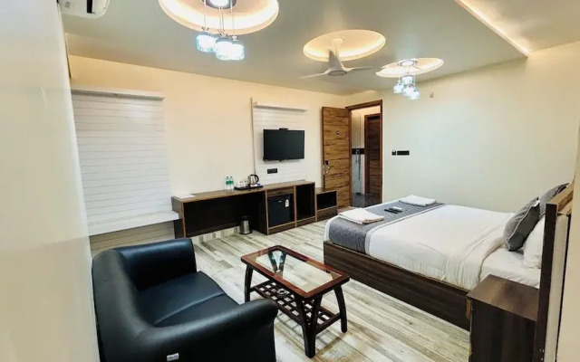 Raksha Suites & Banquet Greater Noida