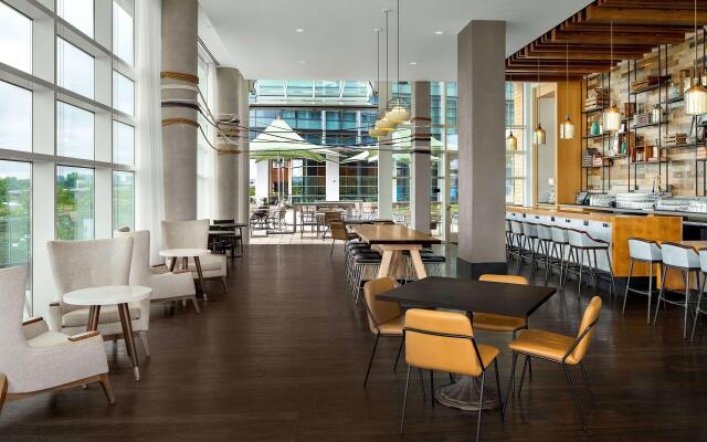 Canopy by Hilton Washington DC The Wharf