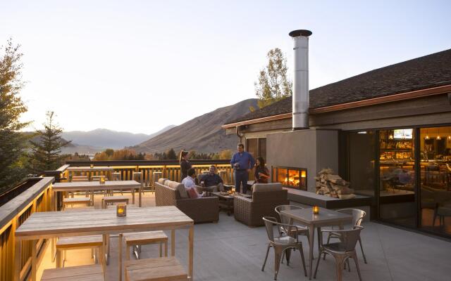Snow King Resort Hotel & Luxury Residences