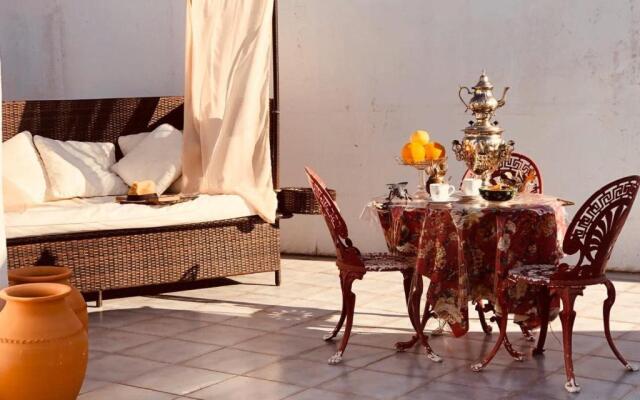 Captivating Studio Apartment in Mexilhoeira Grande