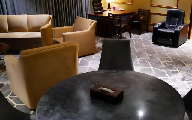 Indigo Heights Hotel & Suites