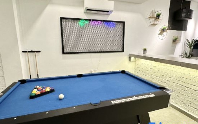 H&H 3 by H&H Leisure Guest House – Entertainment – Alor Gajah