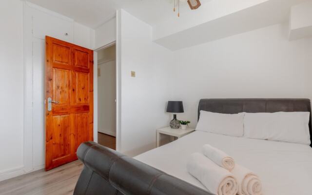 Well Located 2BD Flat 20 Mins to Tower Bridge!