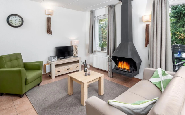 Restyled House with Fire Place near Drents-Friese Wold