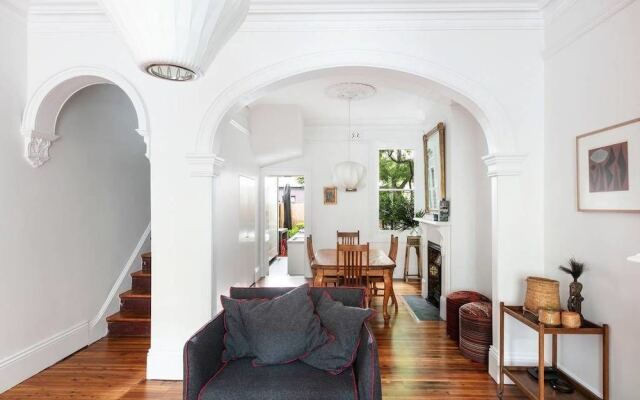 European Elegance in Darlinghurst