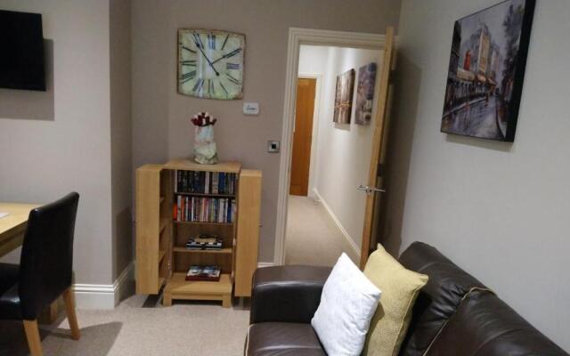 Apartment 20, The Moorings