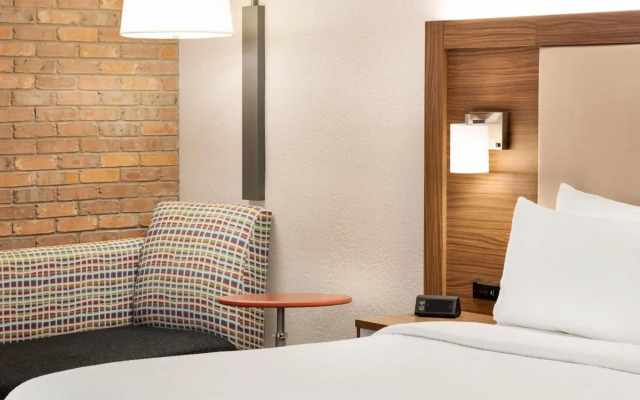 Pannee Lodge Khaosan (SHA Plus)