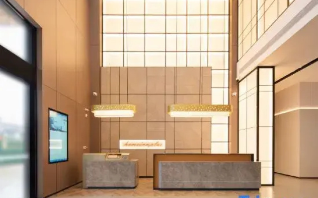 Home Inn Selected Hotel (Ezhou High-Speed Rail Station Branch)